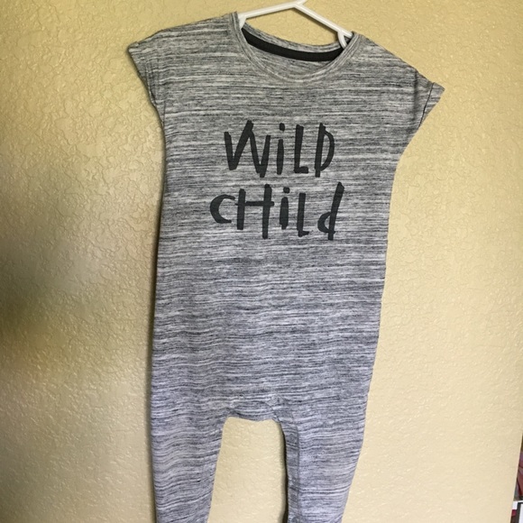 Cat & Jack Other - Cat & Jack Short Sleeve Pant Romper Size 12